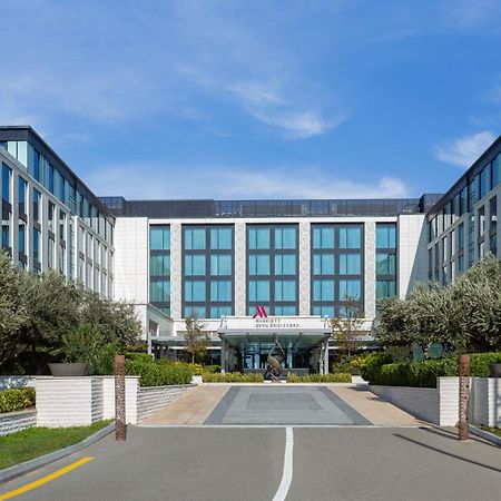 Baku Marriott Hotel Boulevard Exterior foto The Westin San Francisco Airport