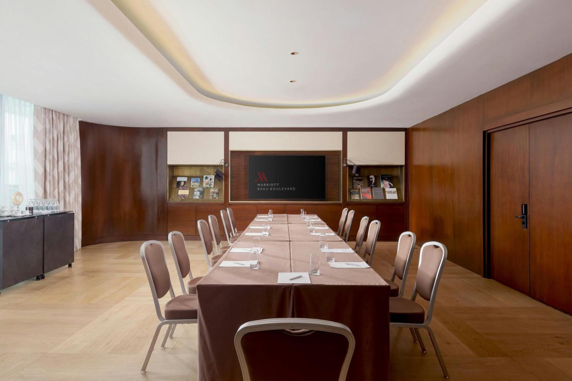 Baku Marriott Hotel Boulevard Exterior foto Meeting room